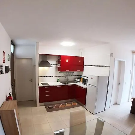 아파트 Private With Air Condition And Pool *