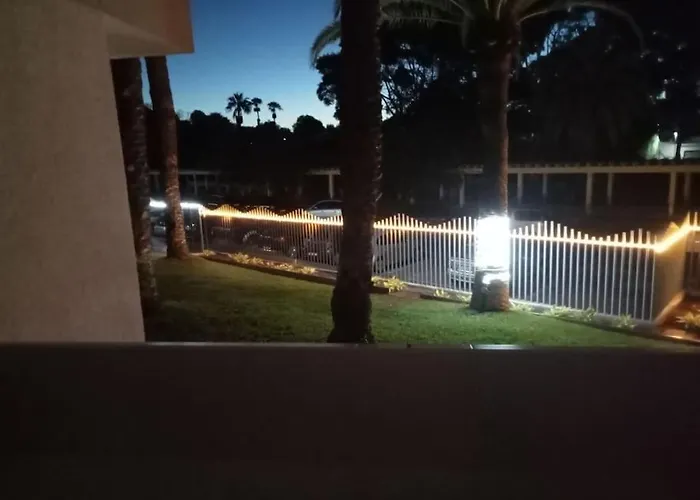 Private With Air Condition And Pool *