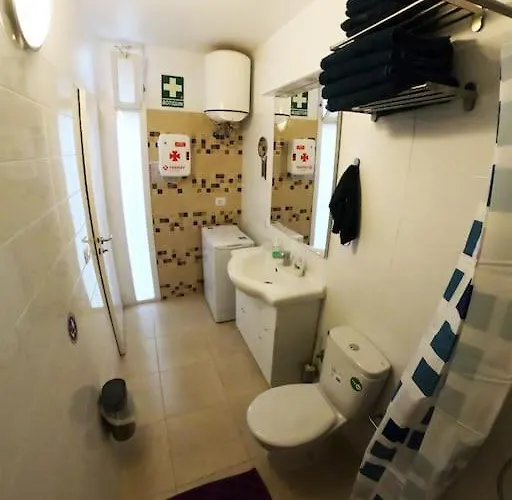 Private With Air Condition And Pool Lägenhet *