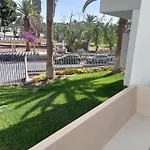 Private With Air Condition And Pool Apartmán