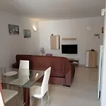 Private With Air Condition And Pool