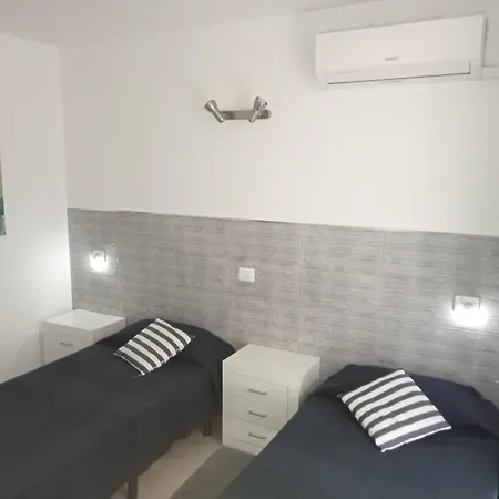 Private With Air Condition And Pool Las Galletas