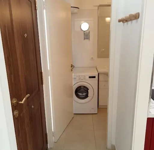 Private With Air Condition And Pool 公寓 拉斯加莱塔斯